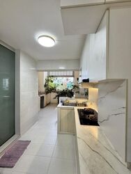 Blk 2 Toh Yi Gardens (Bukit Timah), HDB Executive #506089131